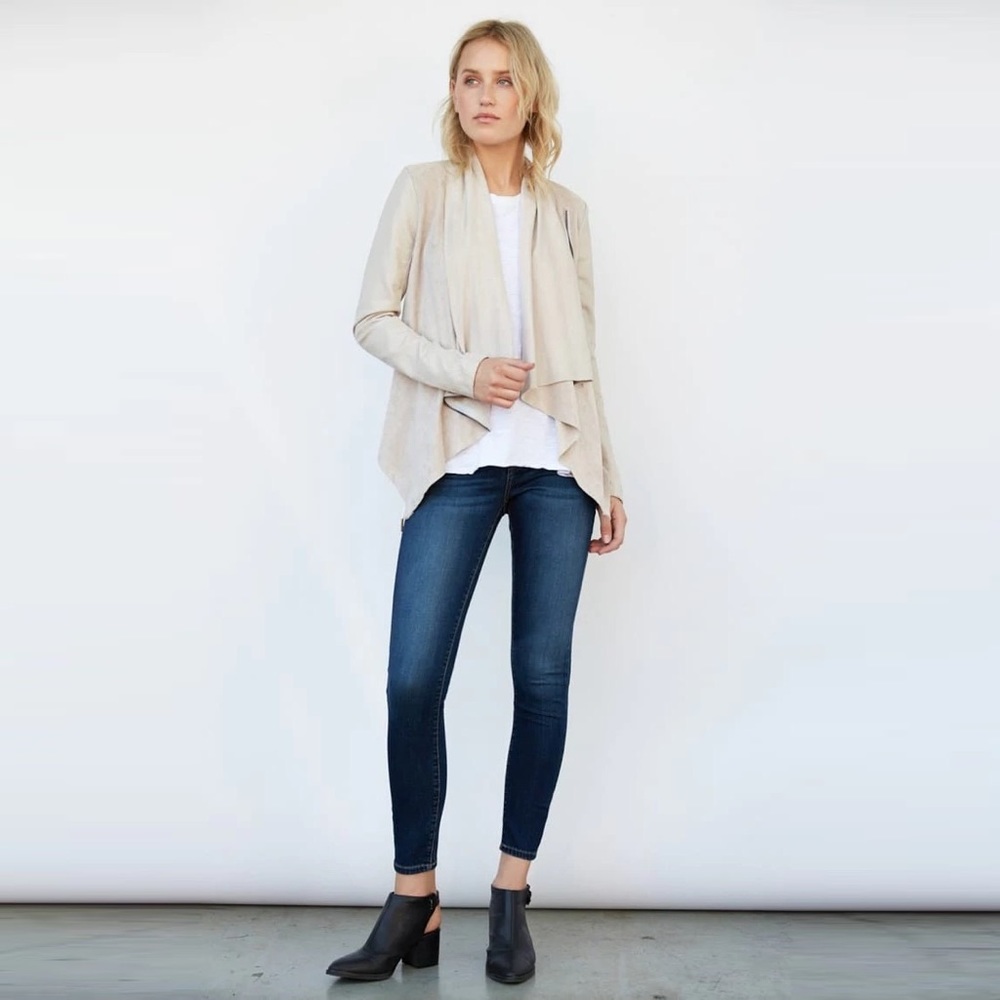 BlankNYC Sunny Days Jacket Drape Front Womens Sz Small Cream Faux Suede Leather